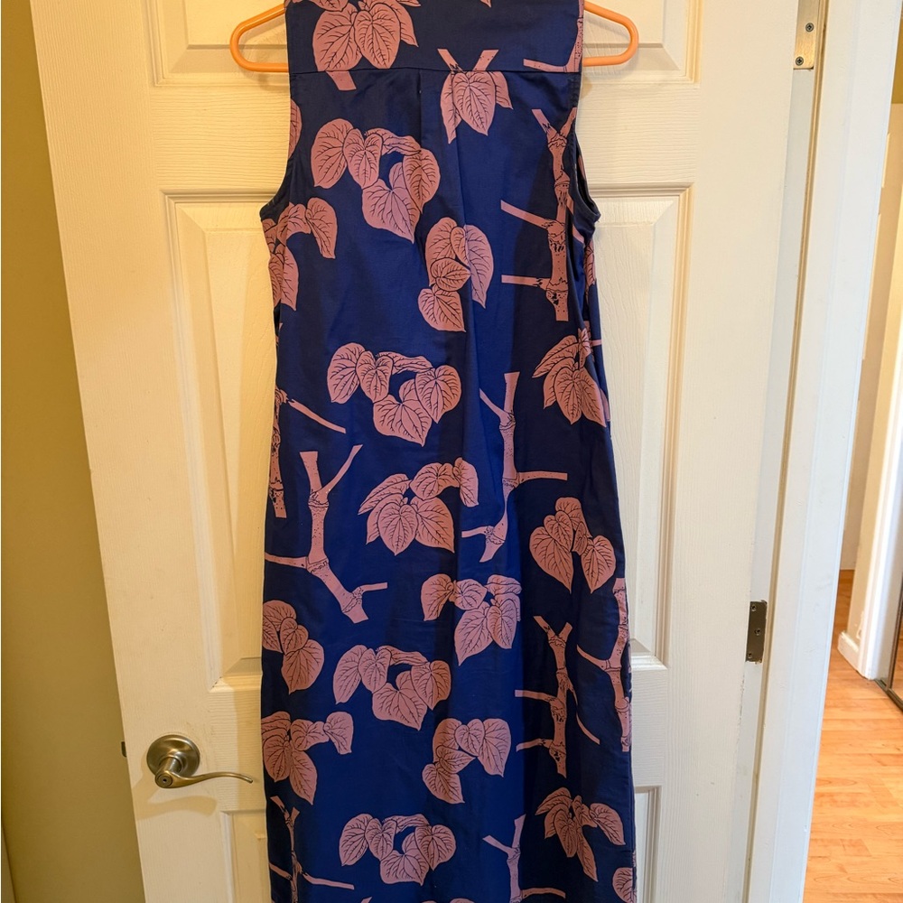 Elegant Blue and Pink Leaf Print Dress